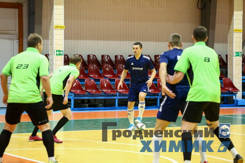 5676879809-0- (7).jpg